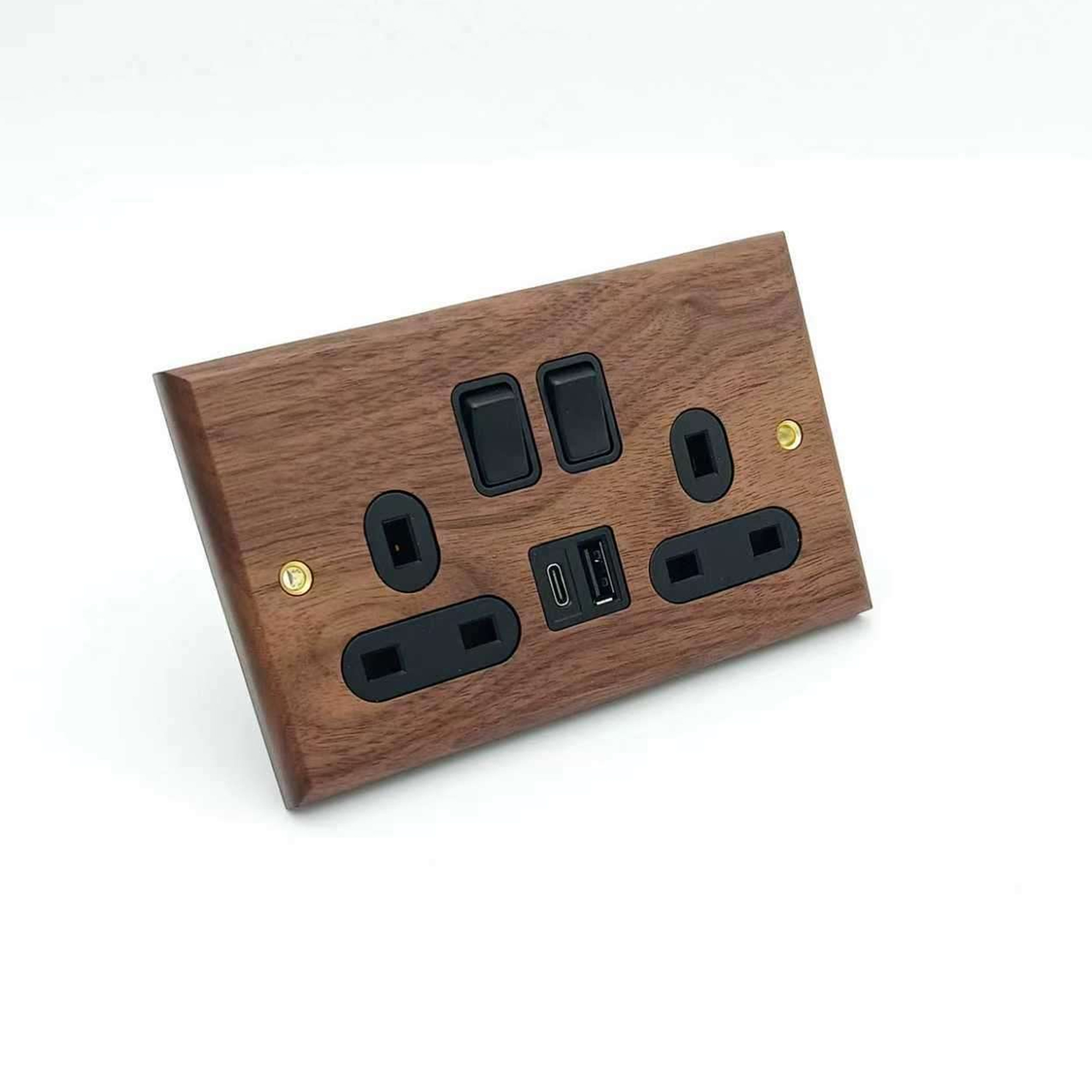 SMARTFY Double UK Switched Socket with USB + Type-C - Image 3